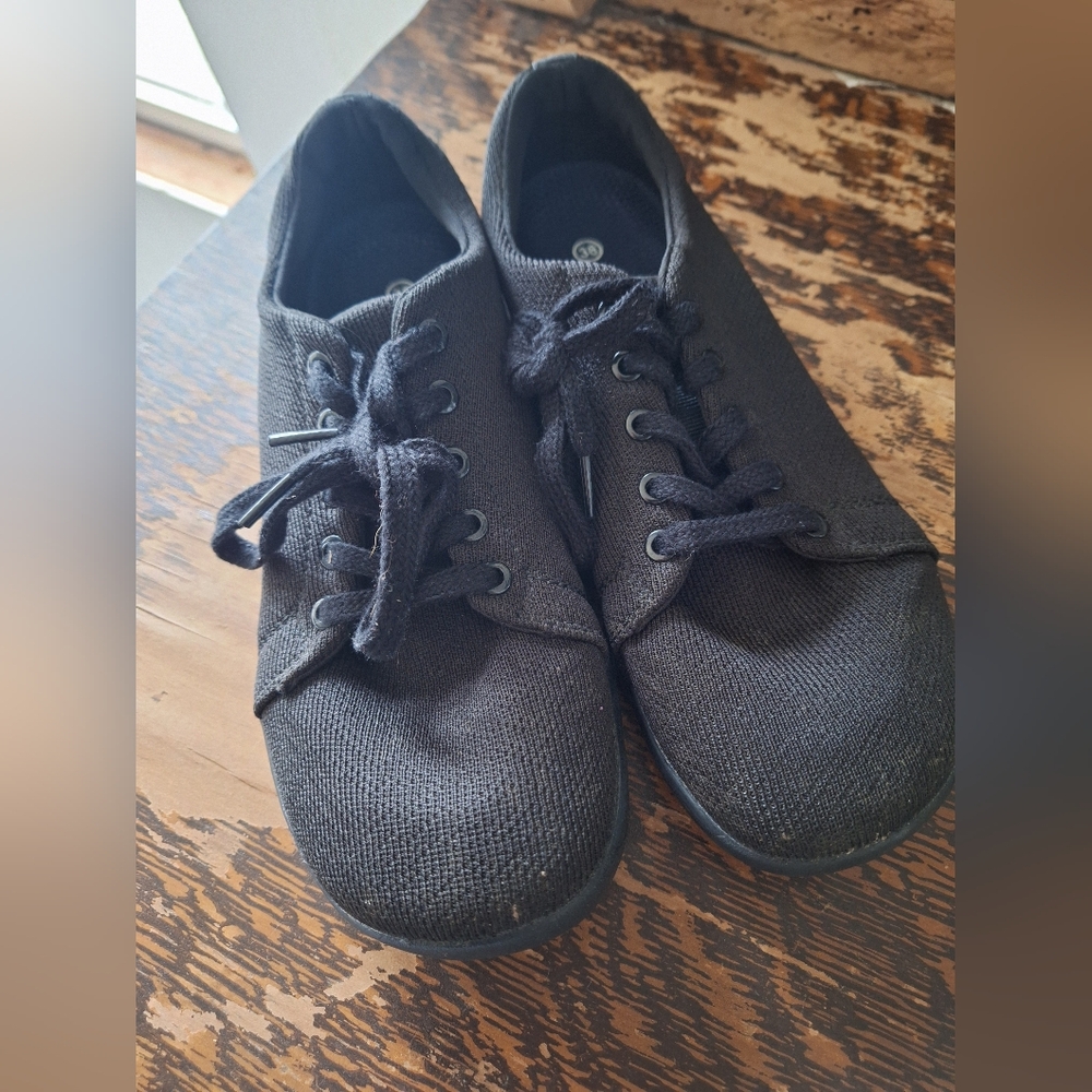 WHITIN Barefoot Shoes - Black